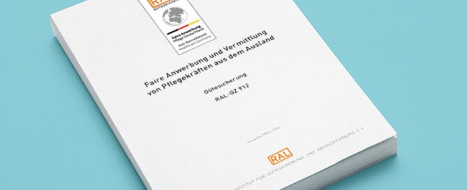 Anforderungskatalog Titel auf blauem Hintergrund